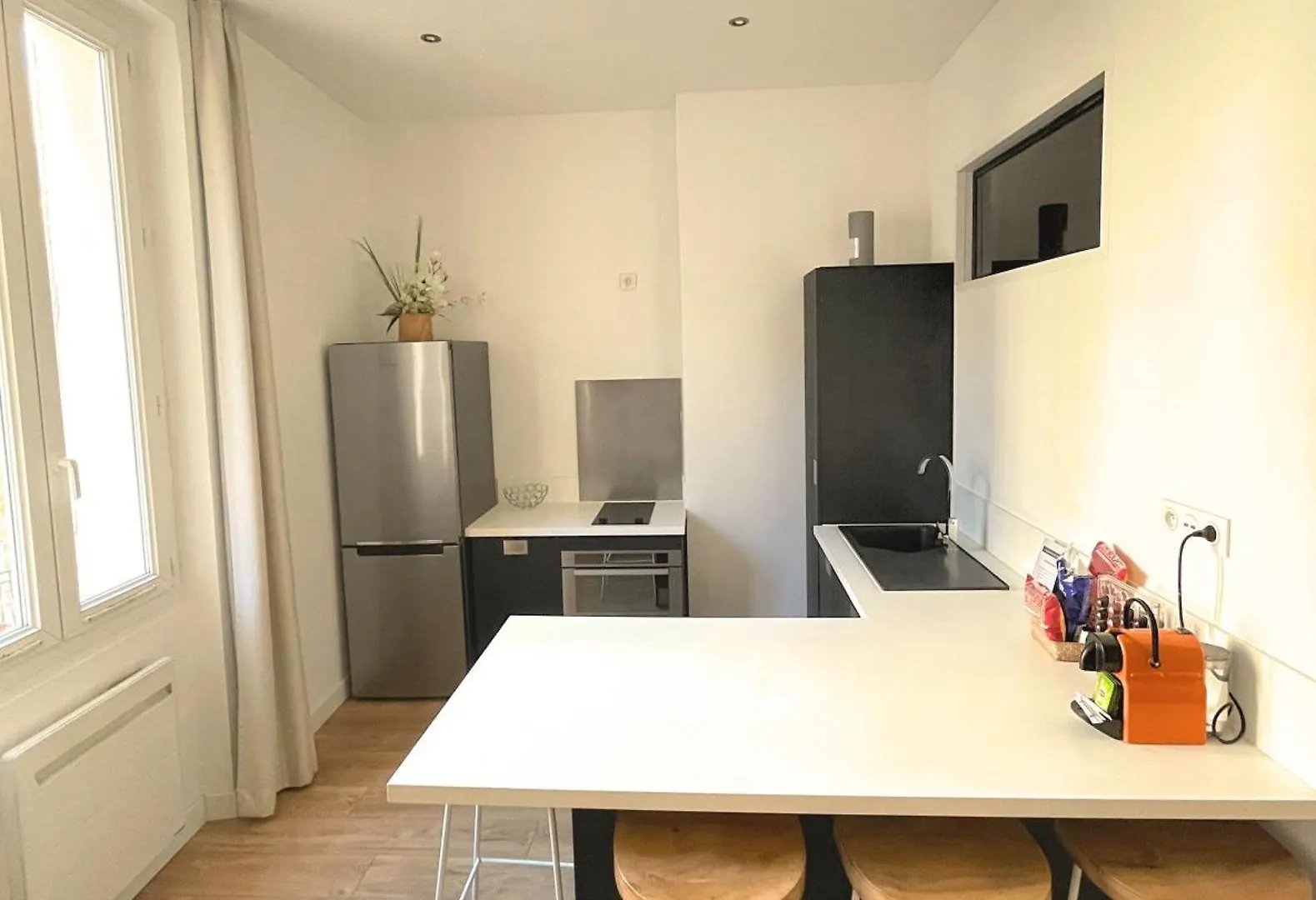 Les Appartements Du Vieux Port Marseille Aparthotel