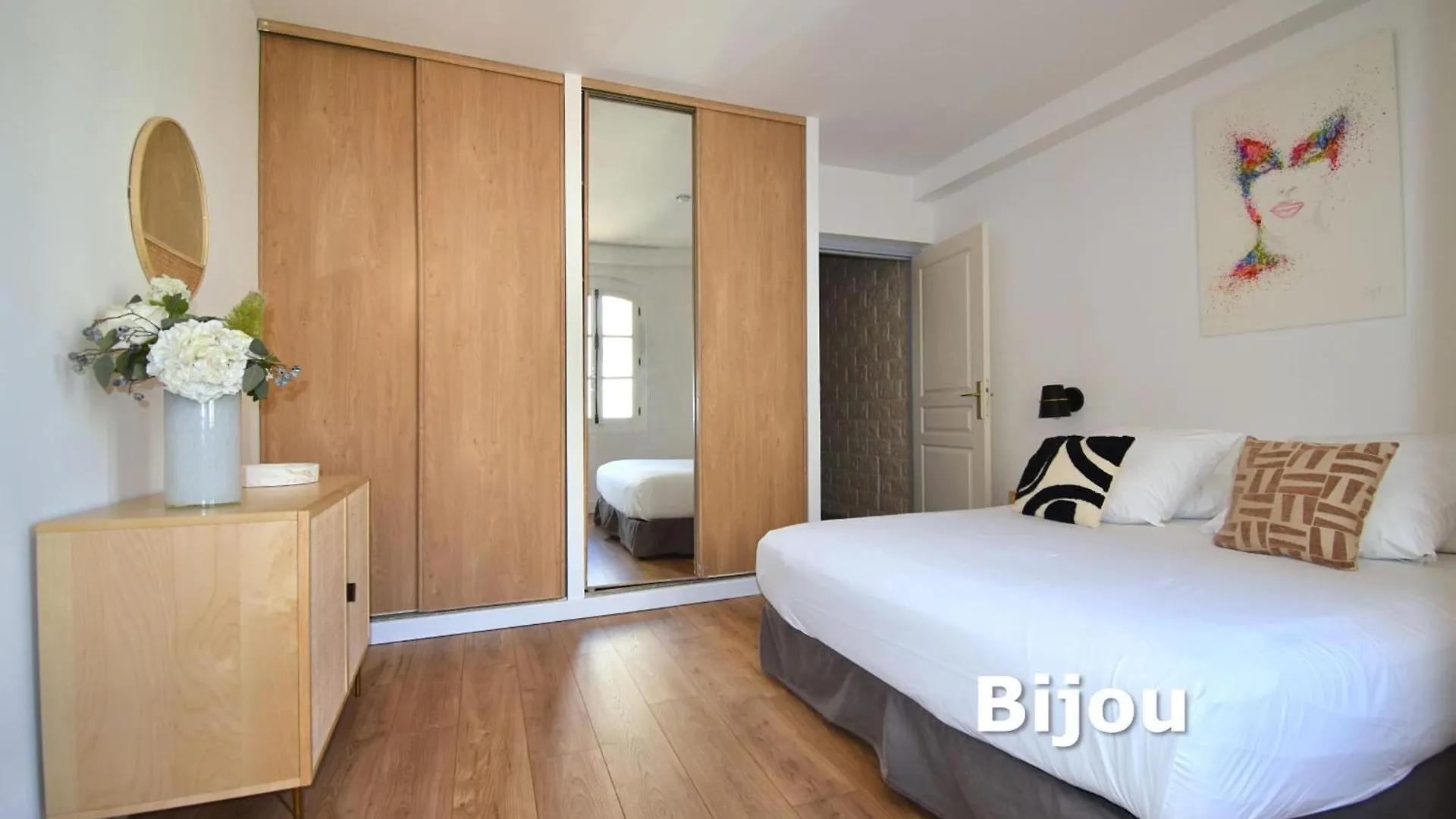 Les Appartements Du Vieux Port Marseille Apartmanhotel