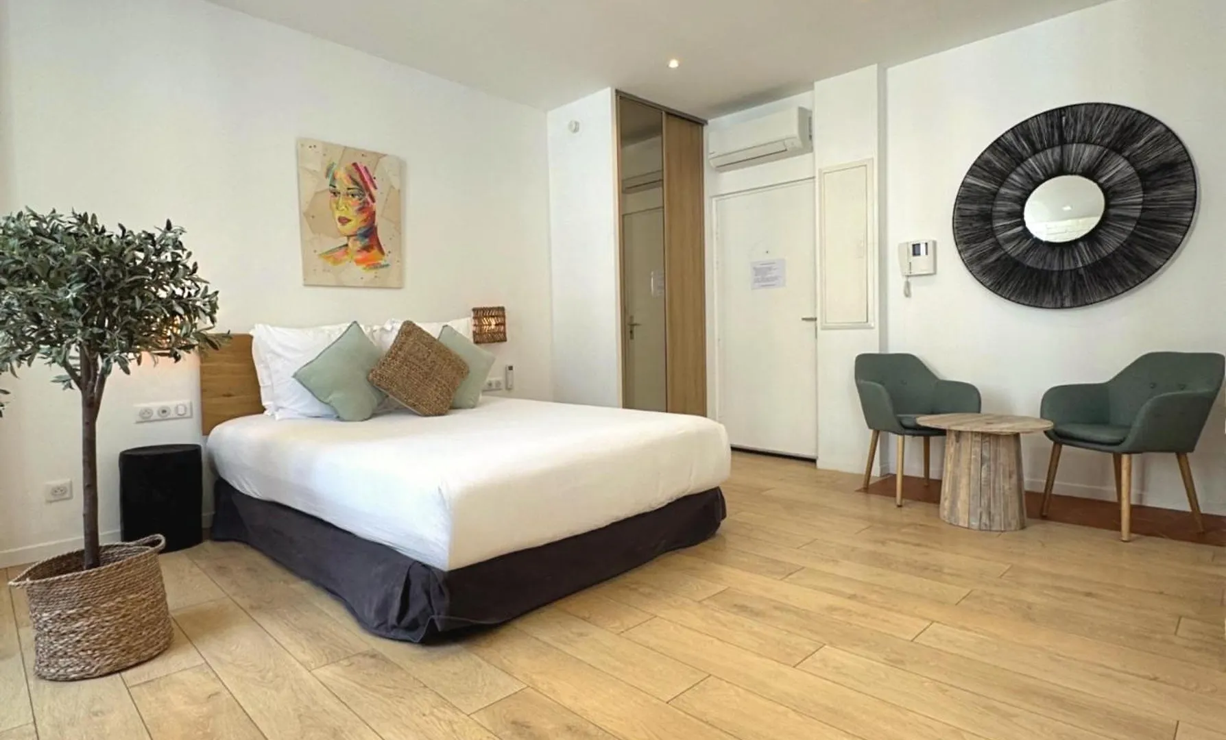 Les Appartements Du Vieux Port Marseille Aparthotel