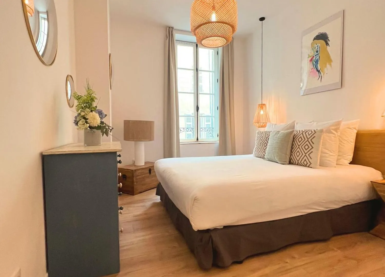 **** Aparthotel Les Appartements Du Vieux Port Marseille France