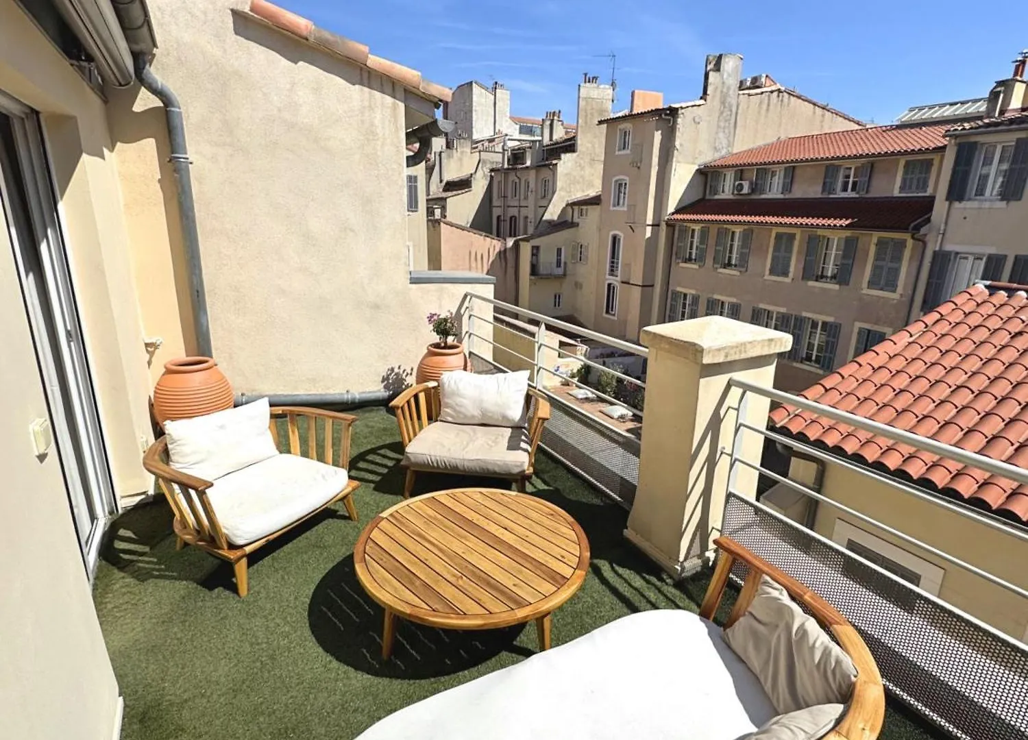 Les Appartements Du Vieux Port Marseille 4*,